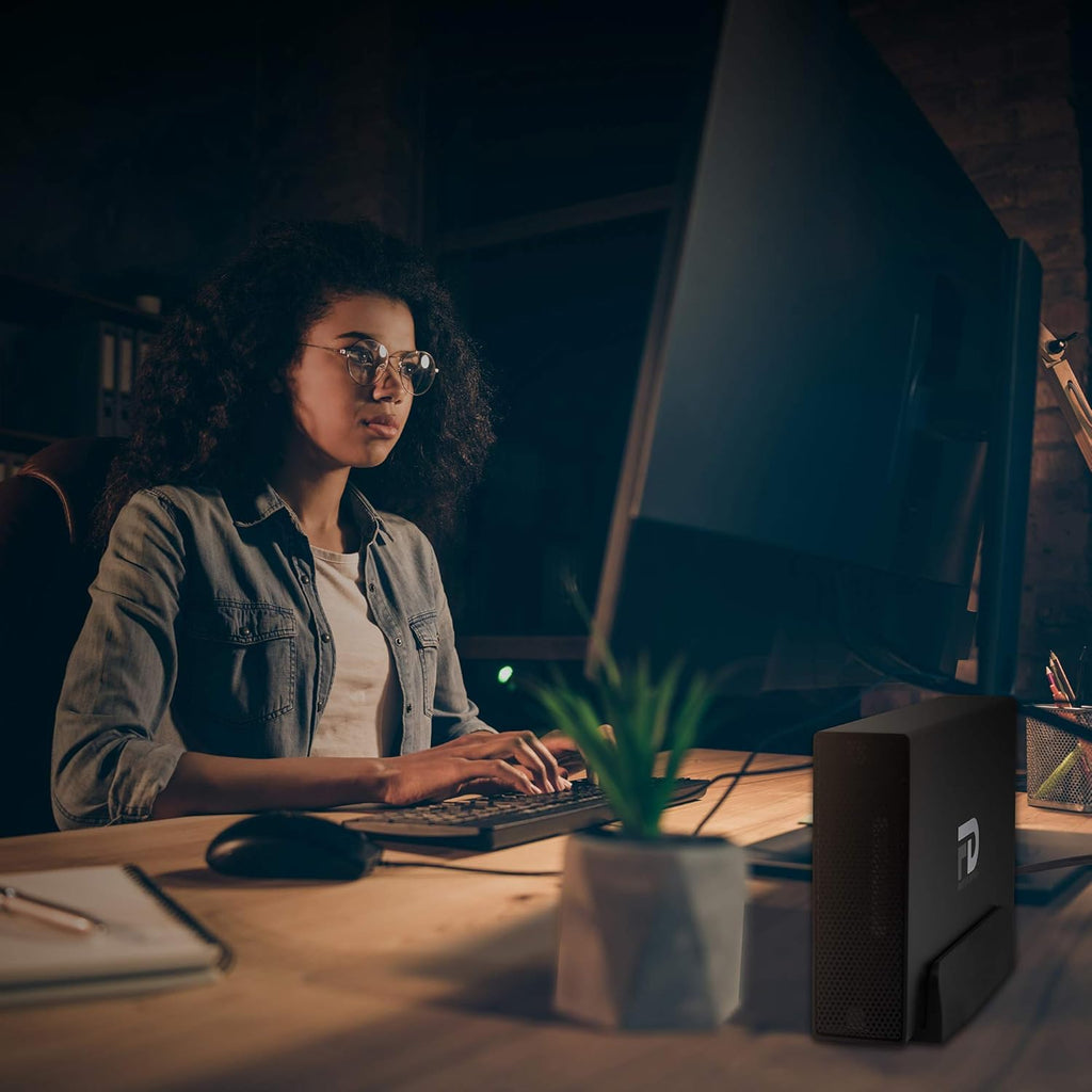 18TB External Hard Drive HDD, GFORCE 3 Pro 7200RPM, USB 3.0, Aluminum, Fanless, On/Off Switch, Silver, GF3S18000UP